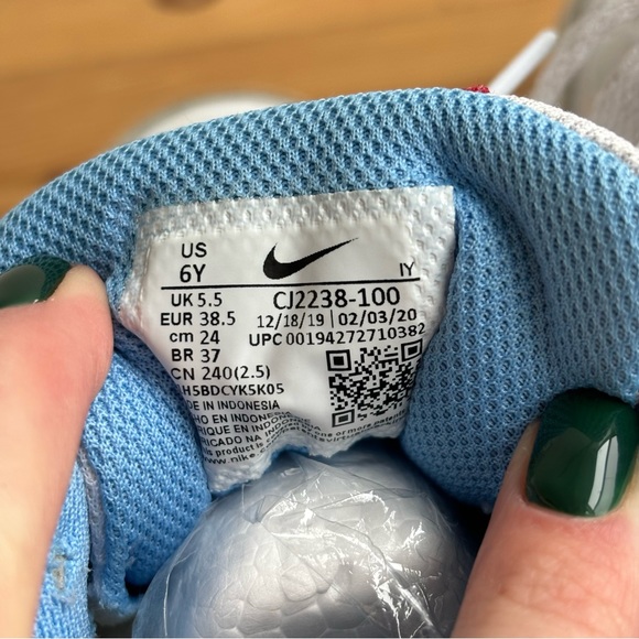 Nike Court Borough Low 2 BG 1 Cherry Shoes | Y7 - Picture 11 of 13